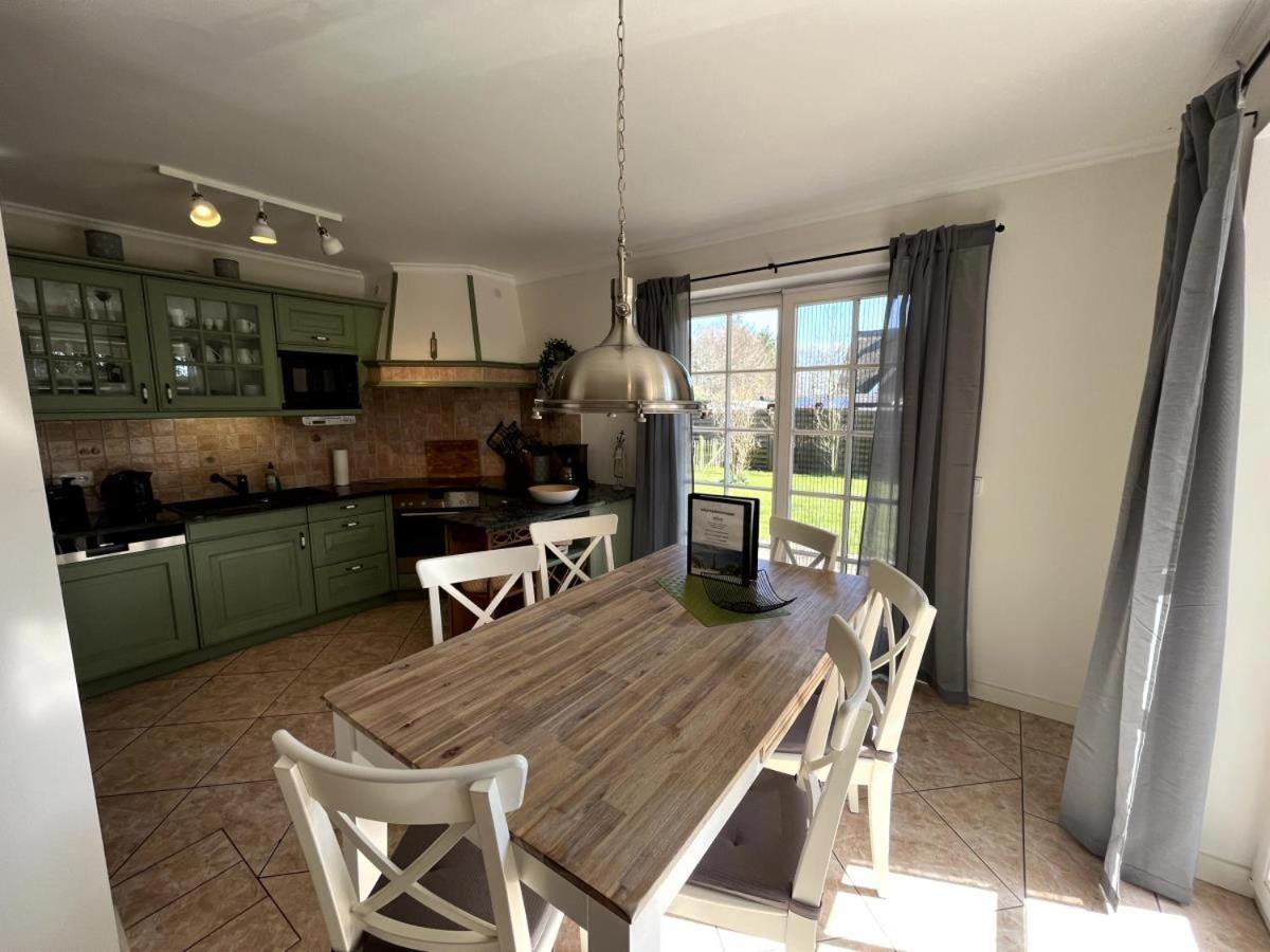 Ferienhaus Fiete In Wieck Exteriör bild